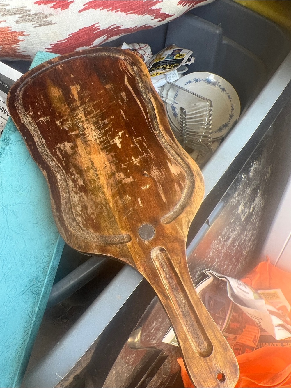 RWood Serving Paddle Board in Distressed Brown with Rada knife